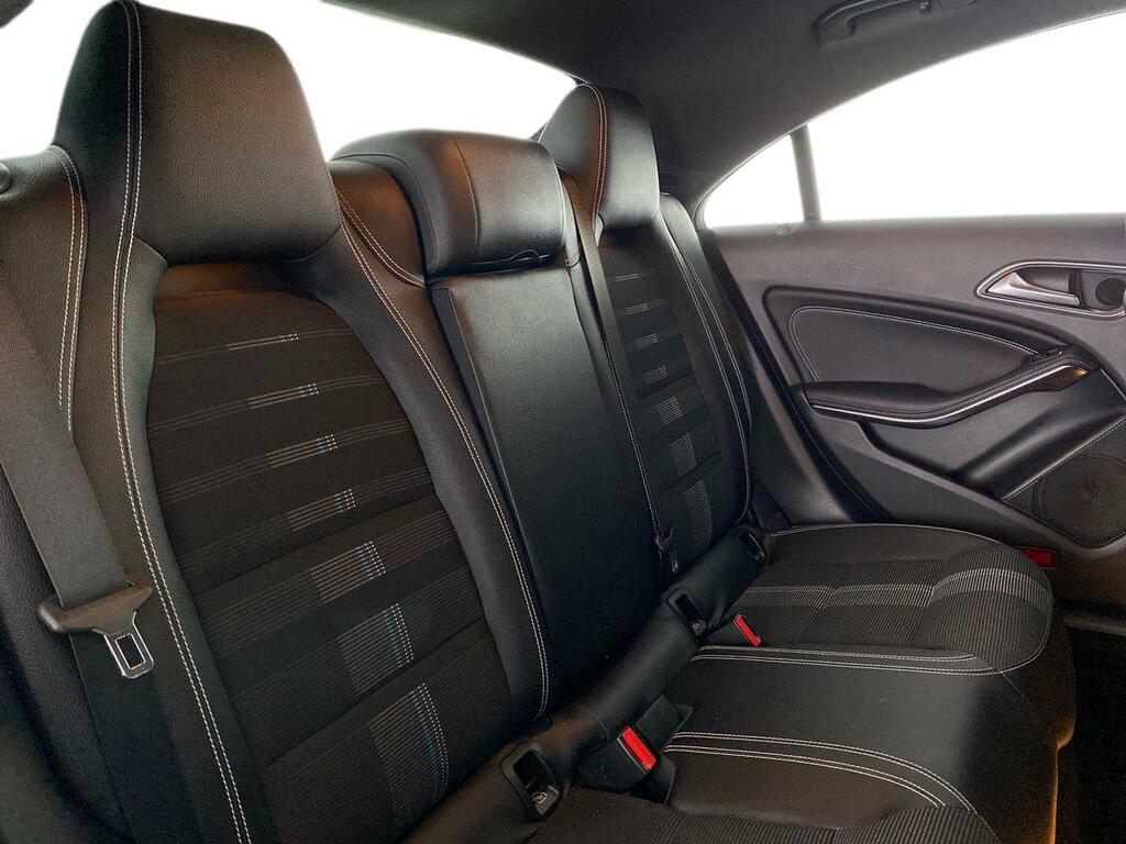 Mercedes-Benz CLA Class Cla 220 D Whiteart Silver #15