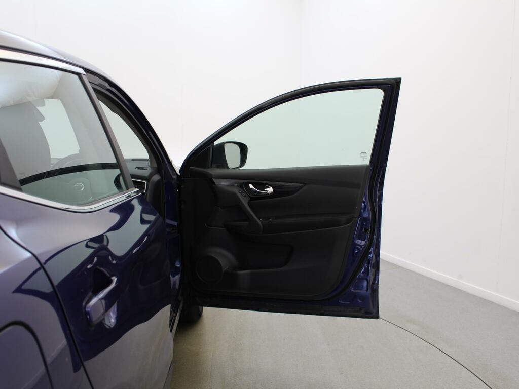 Nissan Qashqai Dig-t N-connecta White #31