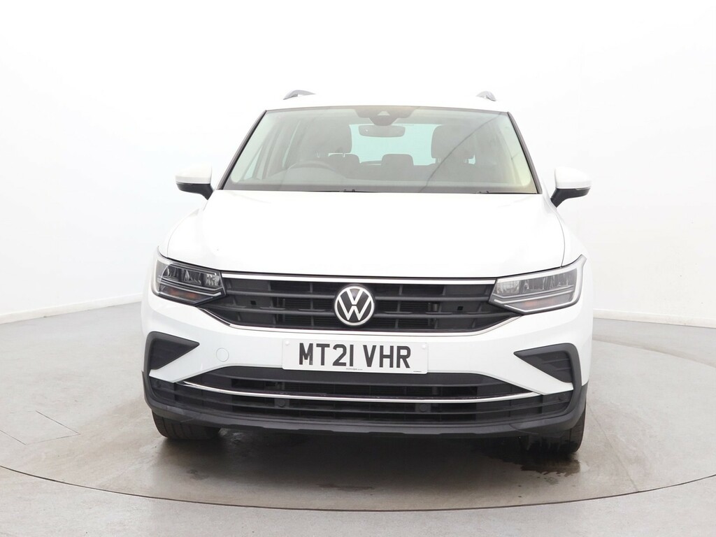 Volkswagen Tiguan 1.5 Tsi 150 Life MT21VHR White #2