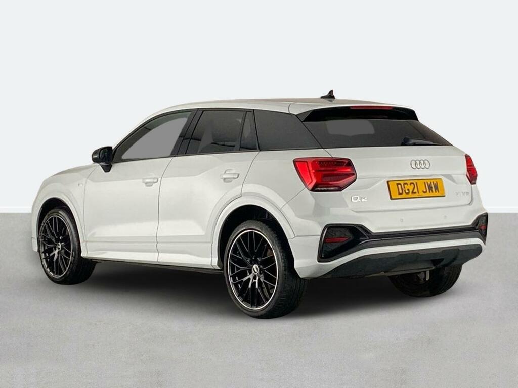 Audi Q2 35 Tfsi Black Edition White #5