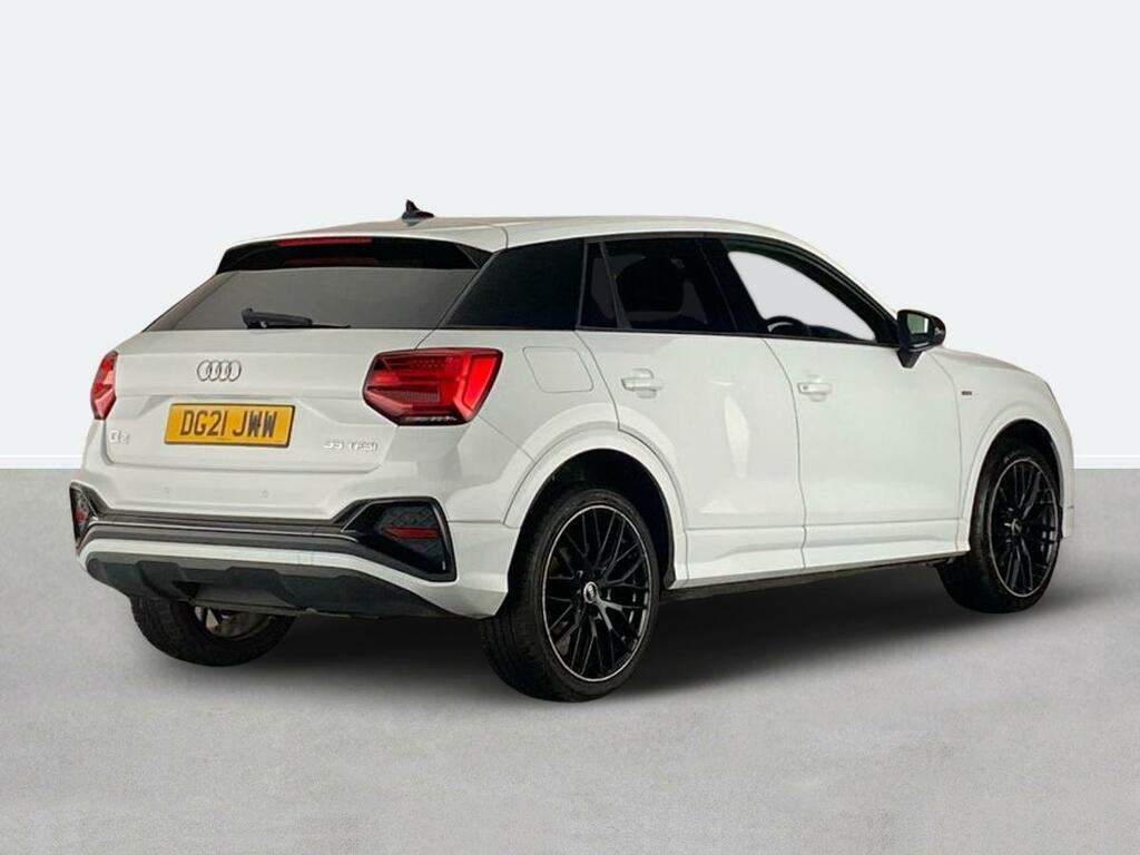Audi Q2 35 Tfsi Black Edition White #3