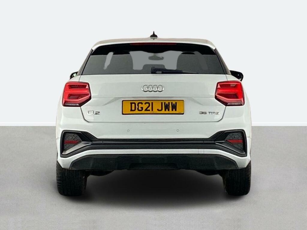 Audi Q2 35 Tfsi Black Edition White #4
