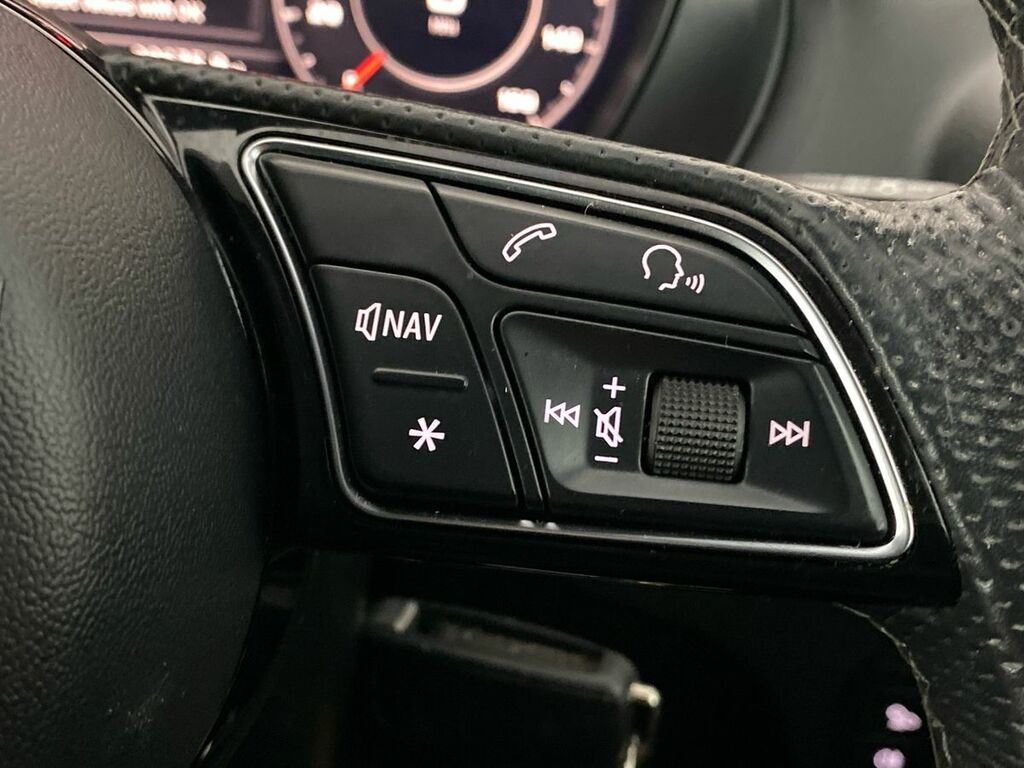 Audi Q2 30 Tfsi Sport Grey #18