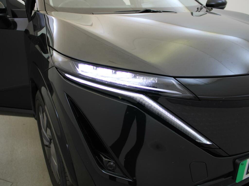 Nissan Ariya Ariya Evolve E-4orce Silver #40