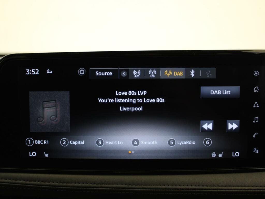 Nissan Ariya Ariya Evolve E-4orce Silver #24