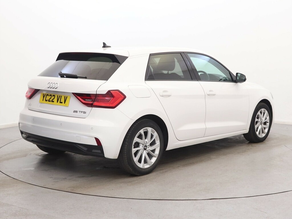 Audi A1 25 Tfsi Sport YC22VLV White #5
