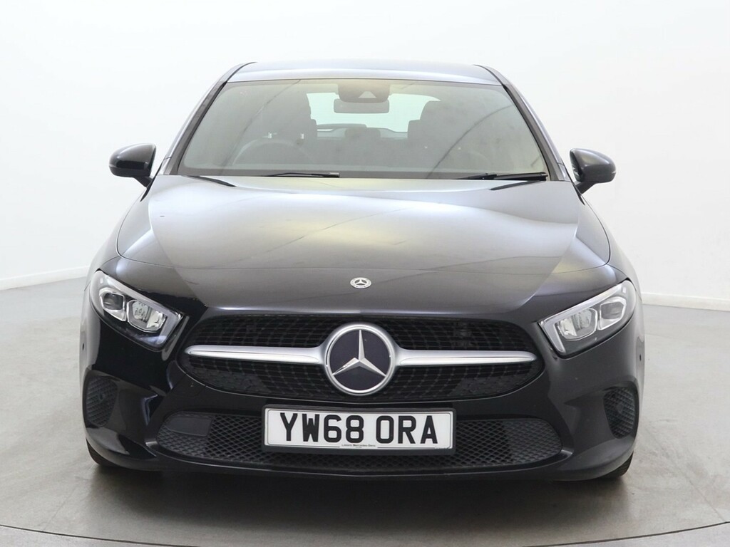 Mercedes-Benz A Class A180 Sport Premium Black #2