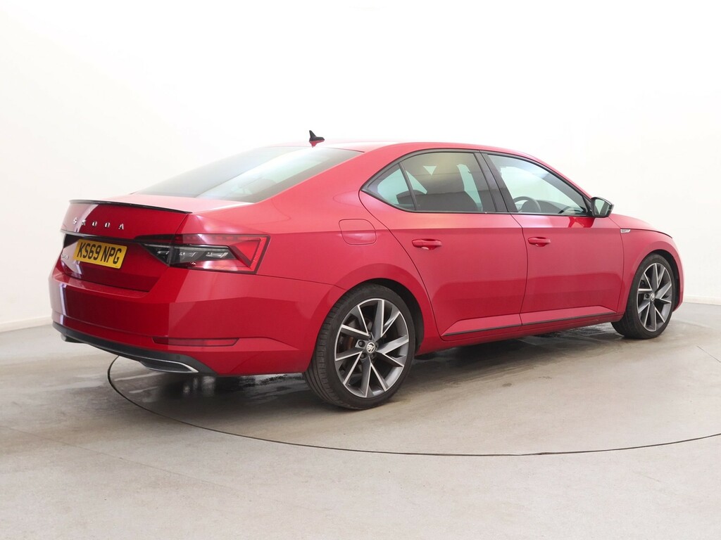 Skoda Superb 2.0 Tdi Cr 190 Sport Line Plus Dsg KS69NPG Red #5