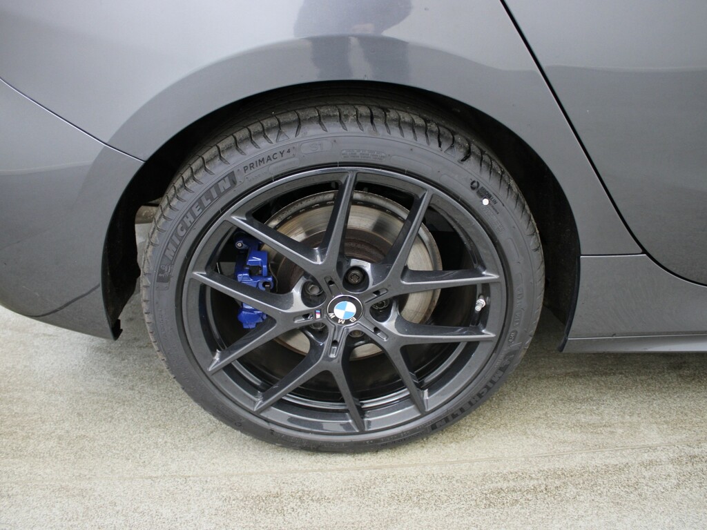BMW 1 Series M135i Xdrive Step Black #40