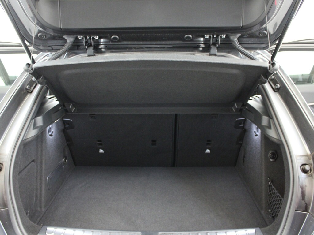 BMW 1 Series M135i Xdrive Step Black #35