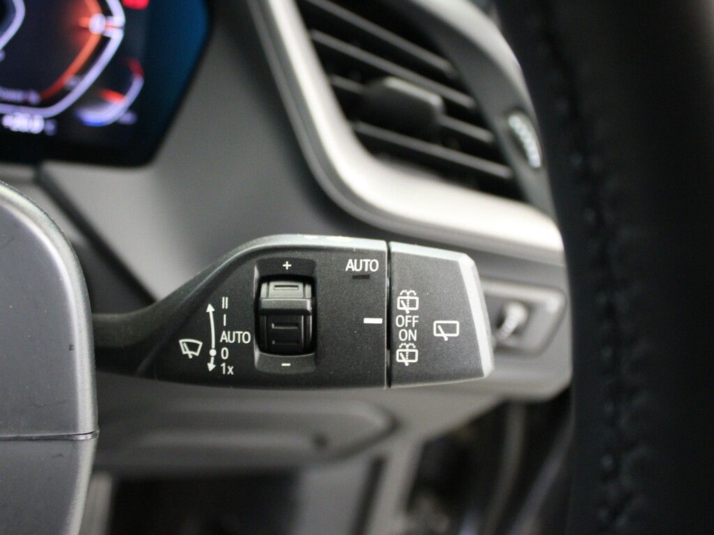 BMW 1 Series M135i Xdrive Step Black #30