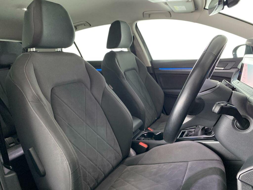 Volkswagen Golf 2023 72 1.5 #13