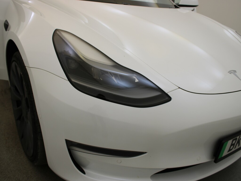 Tesla Model 3 Dual Motor Long Range Saloon 4 White #29