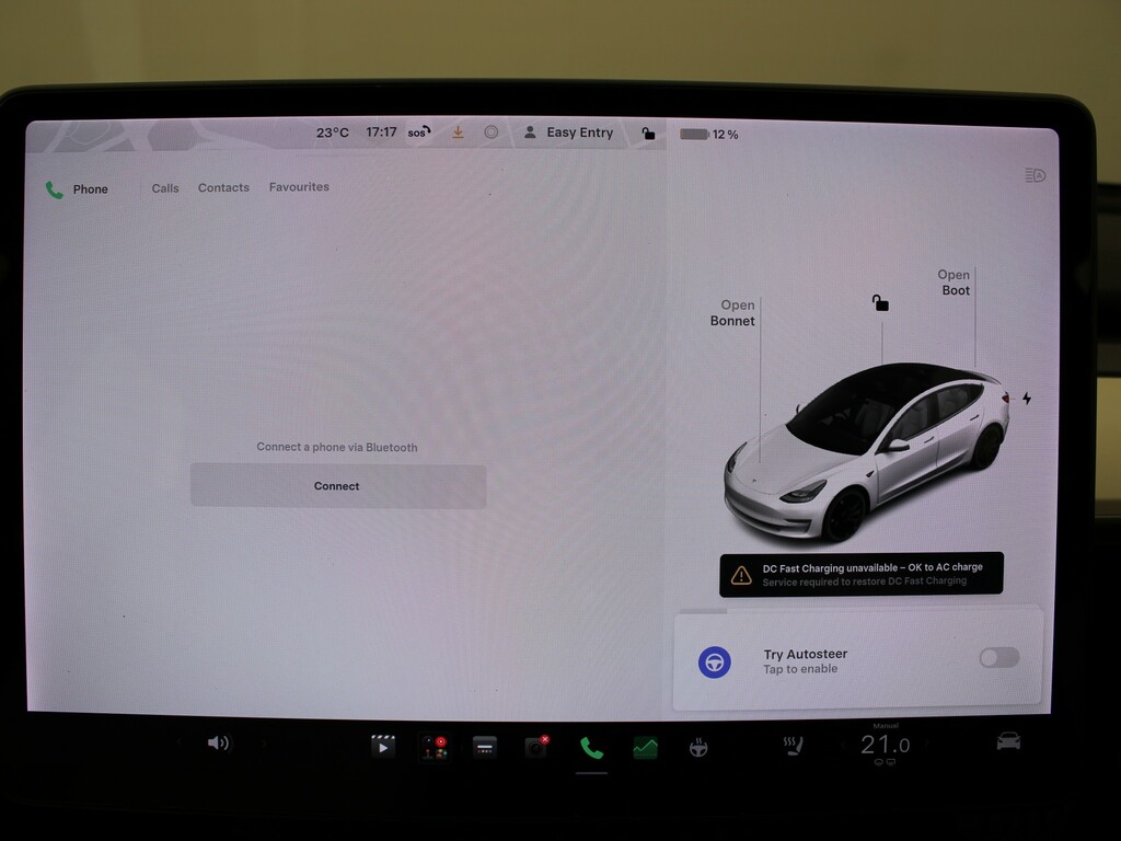 Tesla Model 3 Dual Motor Long Range Saloon 4 White #17
