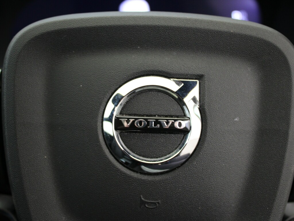 Volvo C40 Recharge Plus Twin Motor 402Bhp - Fixed Panoram Blue #28