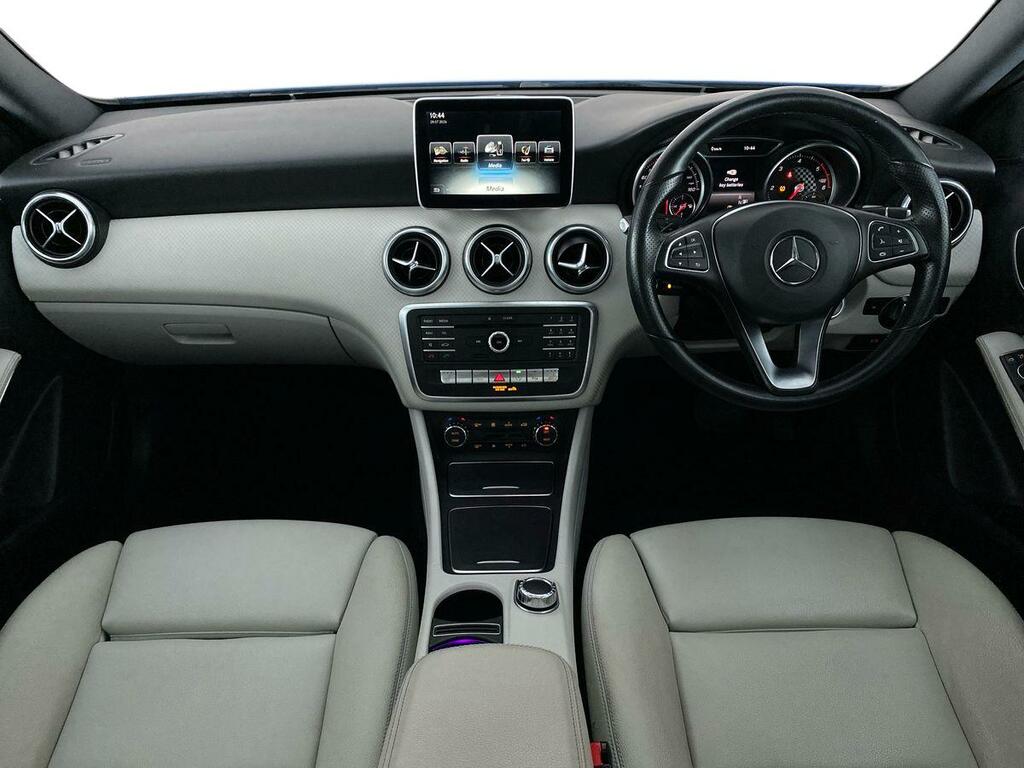 Mercedes-Benz A Class 1.5 A 180 D Se Executive 107 Bhp Grey #9