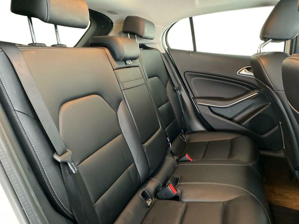 Mercedes-Benz GLA Class Gla 220D 4Matic Amg Line Premium Black #15