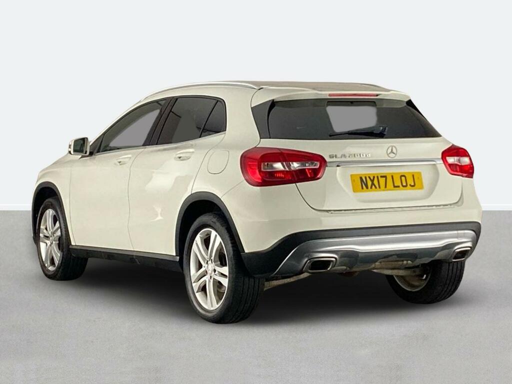 Mercedes-Benz GLA Class Gla 200D Sport #5