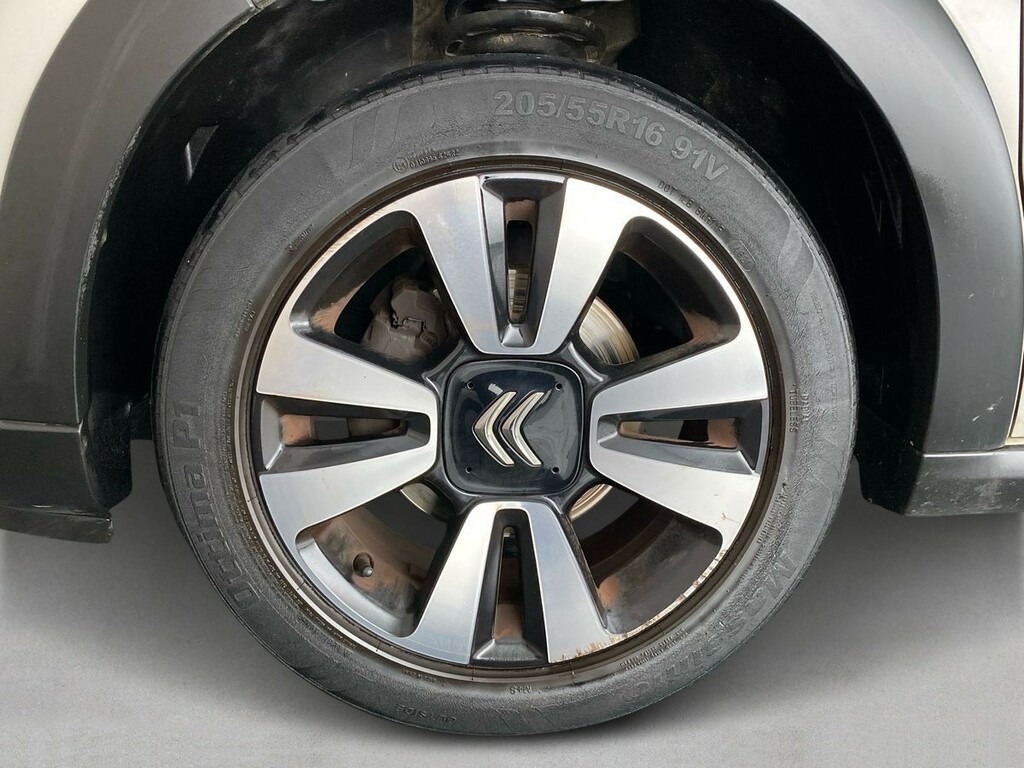 Citroen C3 1.2 Puretech 110 Flair Eat6 Red #23