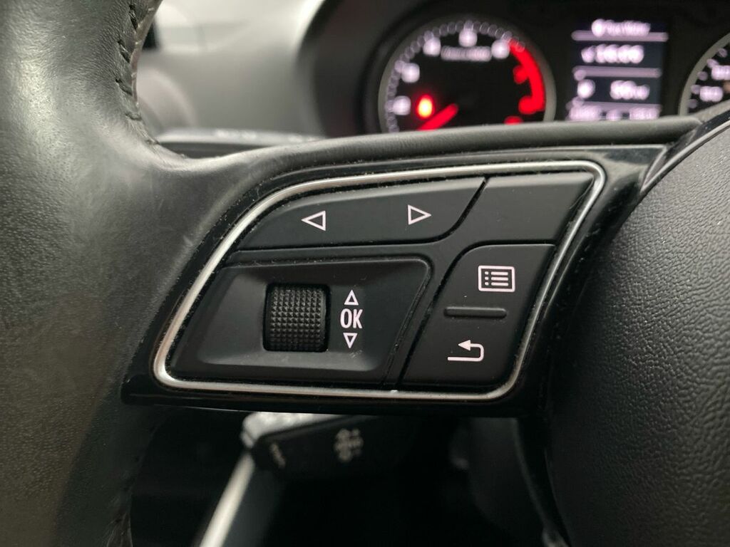 Audi Q2 Audi Q2 S Line 30 Tfsi 116 Ps 6-Speed Black #18