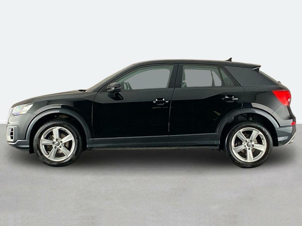 Audi Q2 30 Tfsi Sport Black #6
