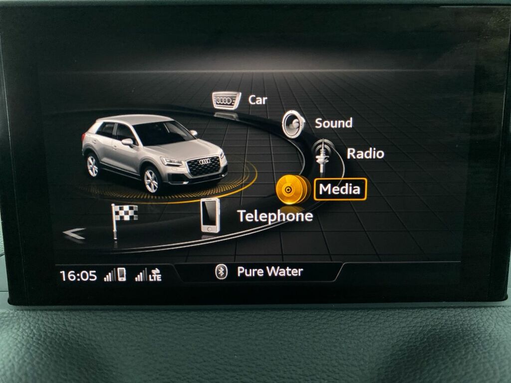 Audi Q2 Audi Q2 S Line 30 Tfsi 116 Ps 6-Speed Black #16