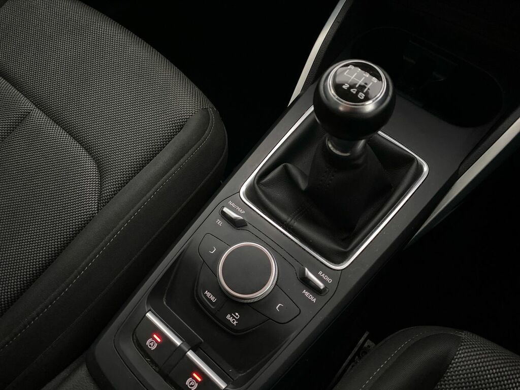 Audi Q2 Audi Q2 S Line 30 Tfsi 116 Ps 6-Speed Black #15