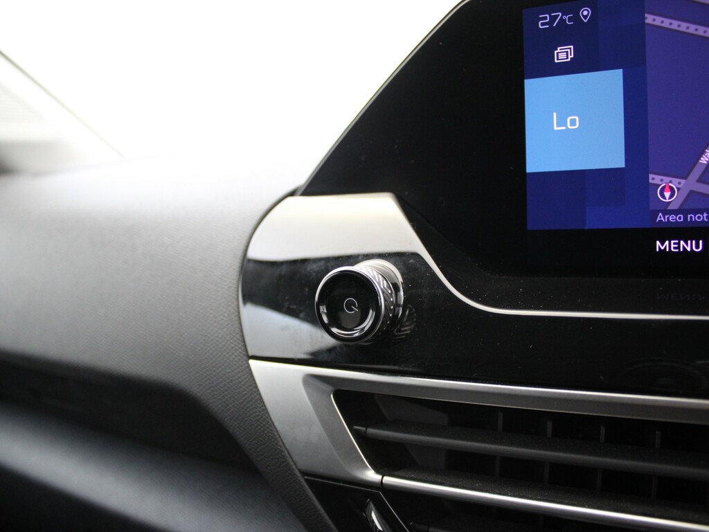 Citroen e-C4 50Kwh Shine Fastback 7.4Kw Charger #19