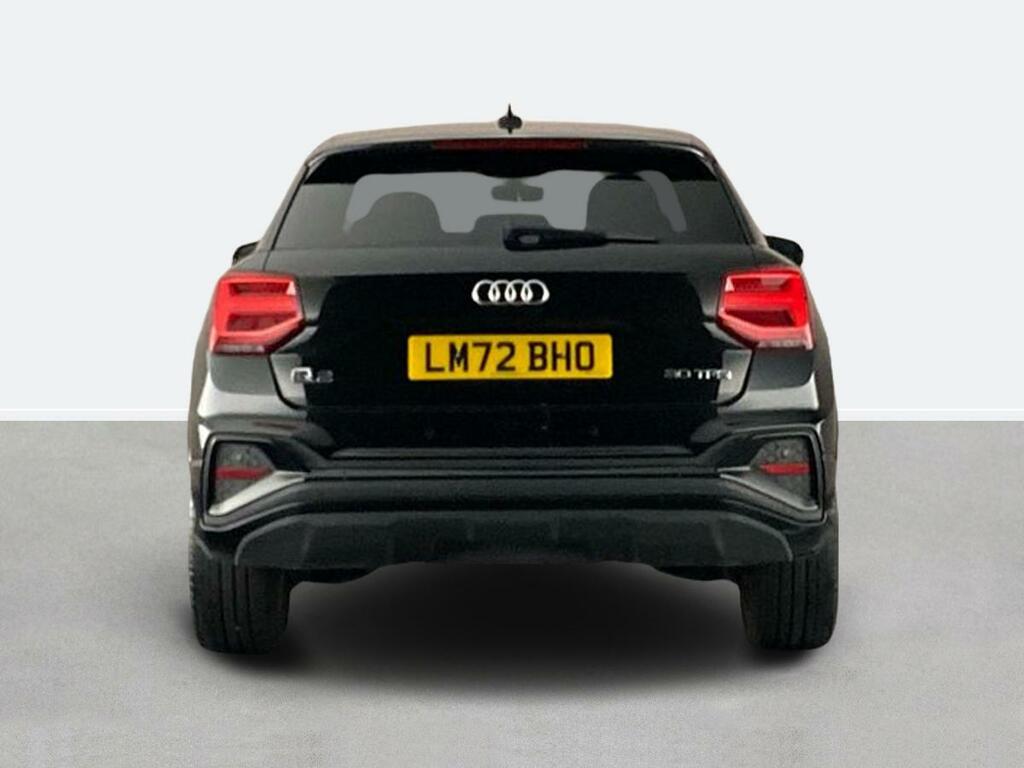 Audi Q2 30 Tfsi Black Edition Black #4