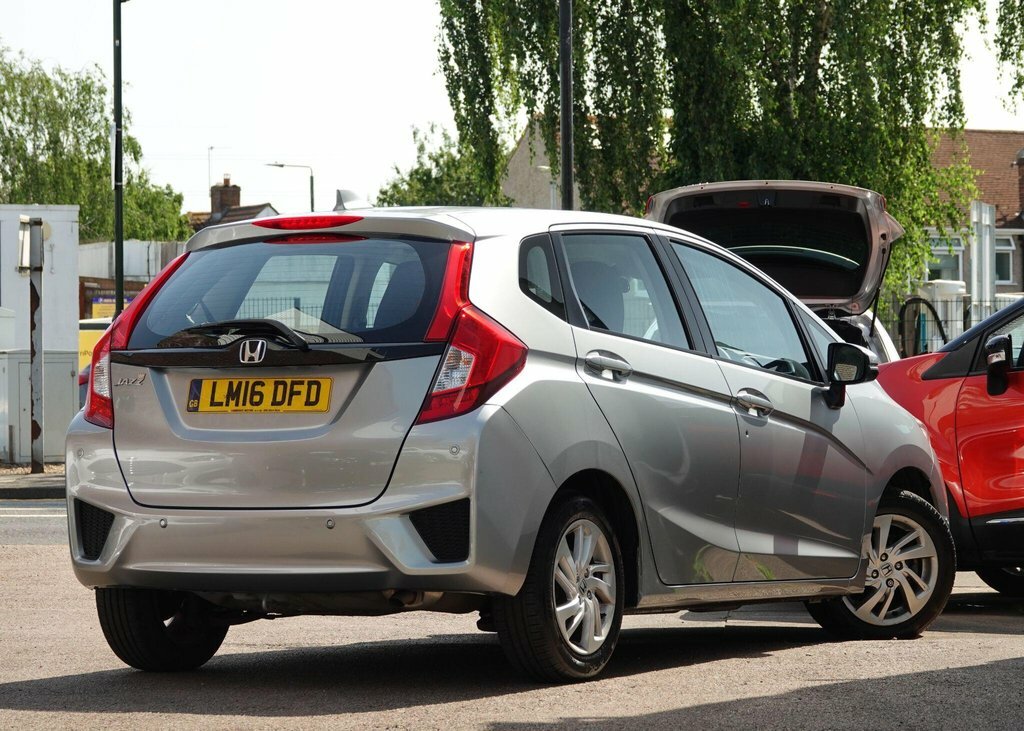 Honda Jazz 1.3 Se One Owner Full Honda Service Record 45, Silver #3