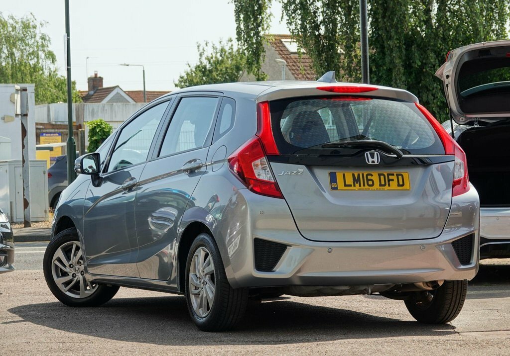Honda Jazz 1.3 Se One Owner Full Honda Service Record 45, Silver #4