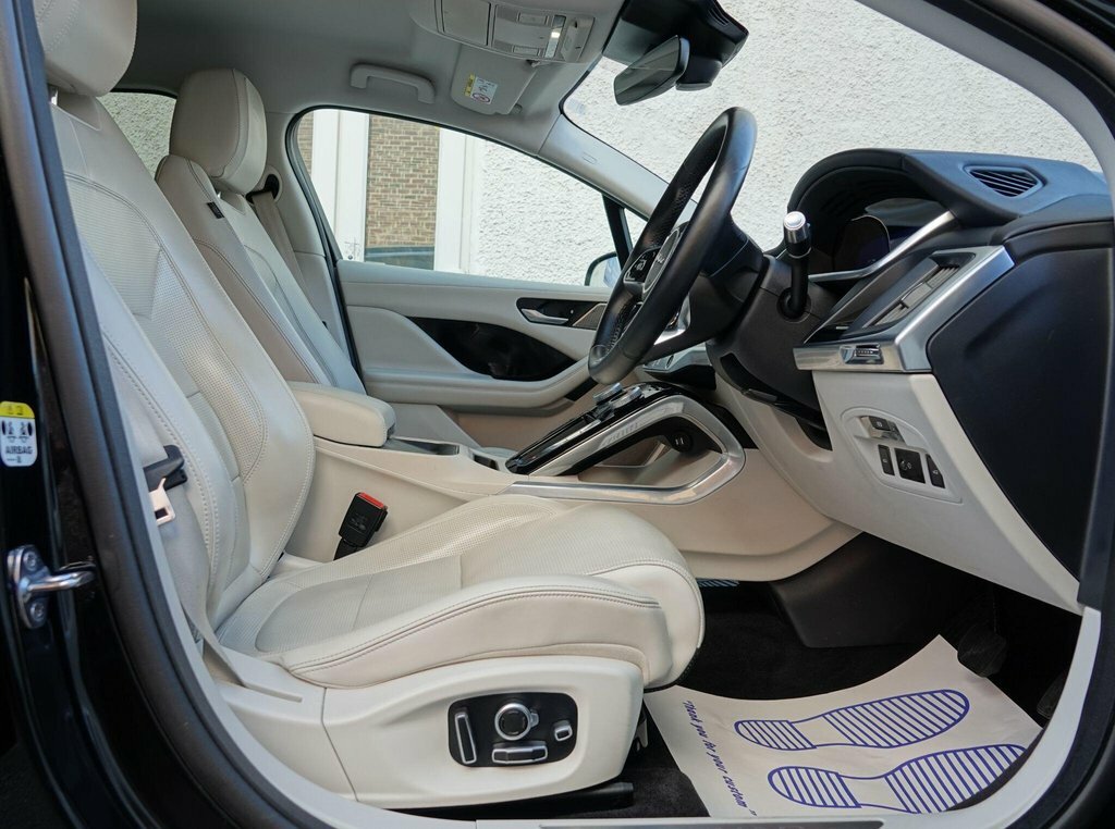 Jaguar I-Pace 400 90Kwh Hse Suv 4Wd 400 Ps OV20FVO Black #6