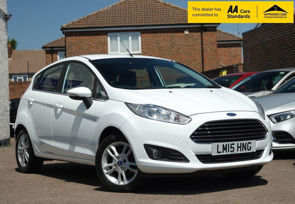 Ford Fiesta 1.25 Zetec Hatchback Euro 6 82 White
