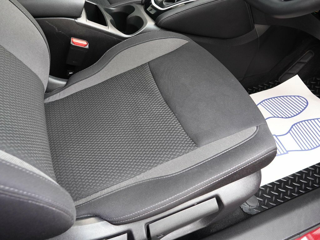 Nissan Qashqai 1.3 Dig-t N-connecta Glass Roof Pack Red #9