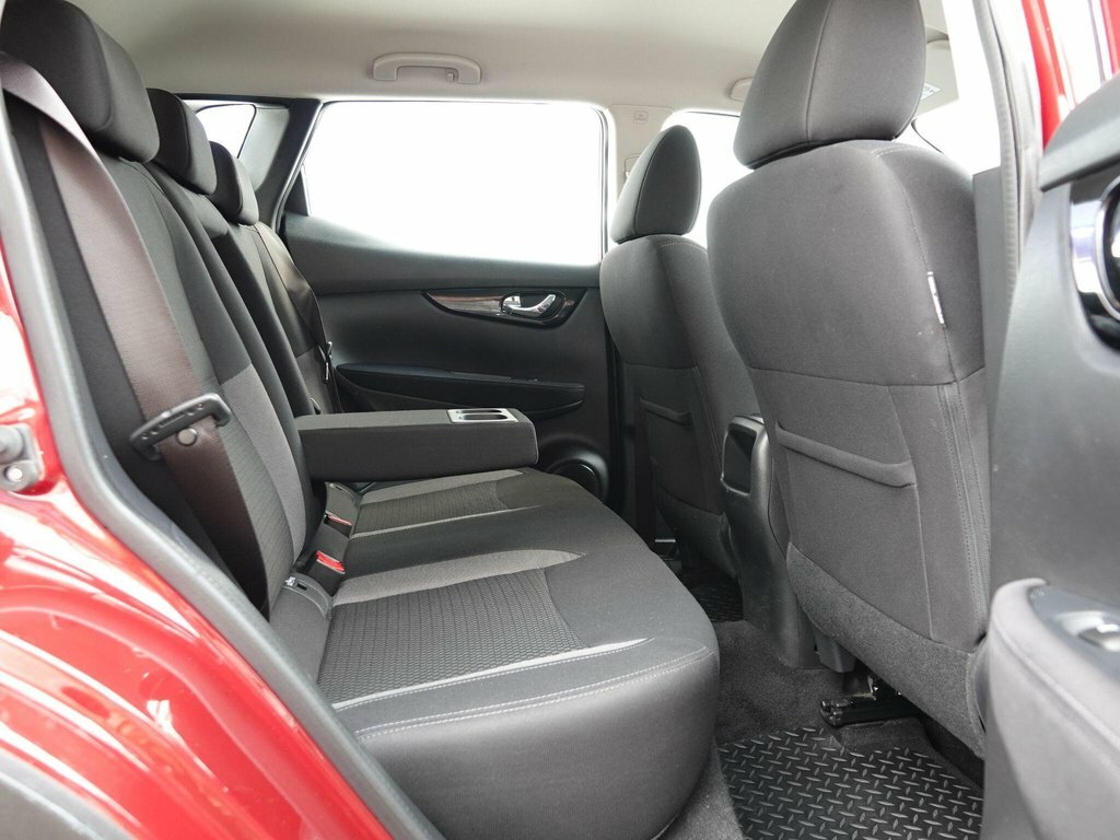 Nissan Qashqai 1.3 Dig-t N-connecta Glass Roof Pack Red #12