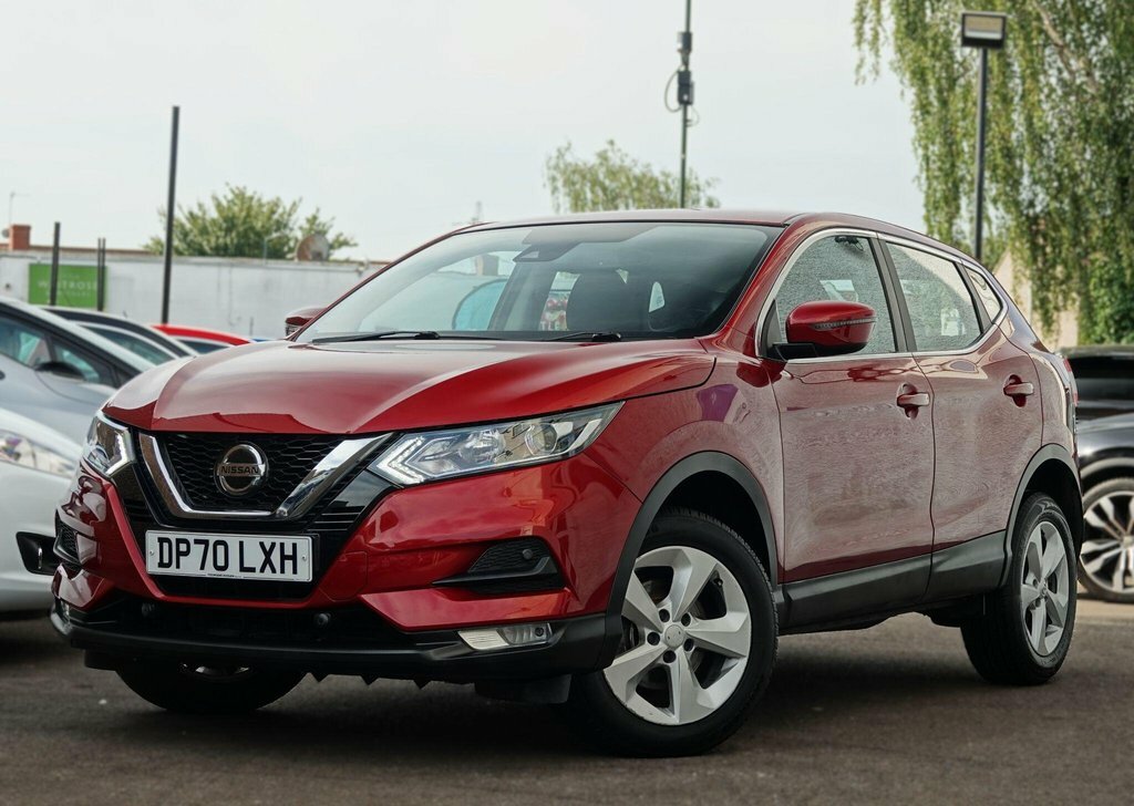 Nissan Qashqai 1.3 Dig-t N-connecta Glass Roof Pack Red #2