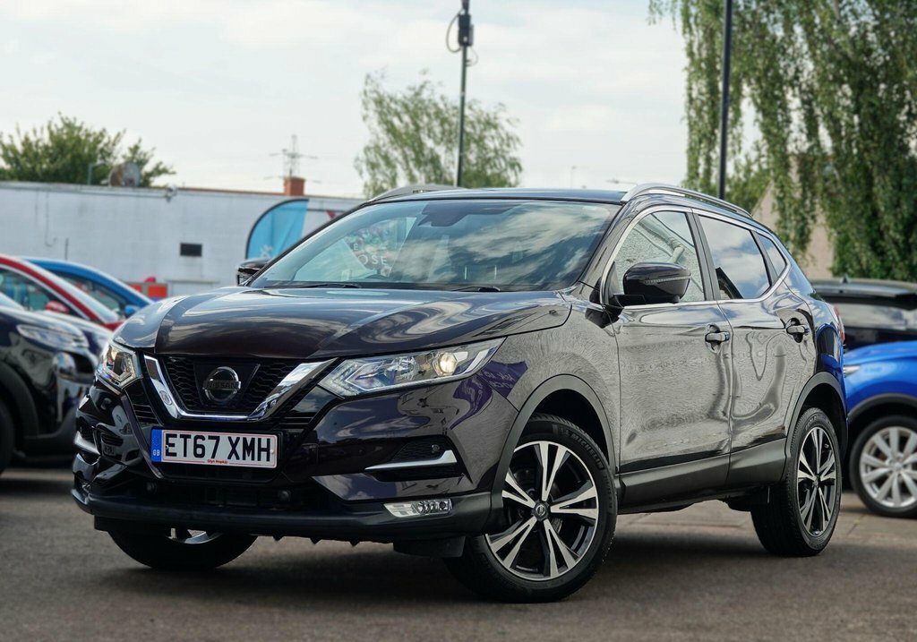 Nissan Qashqai 1.2 Dig-t N-connecta Suv Xtron Euro 6 ET67XMH Black #2