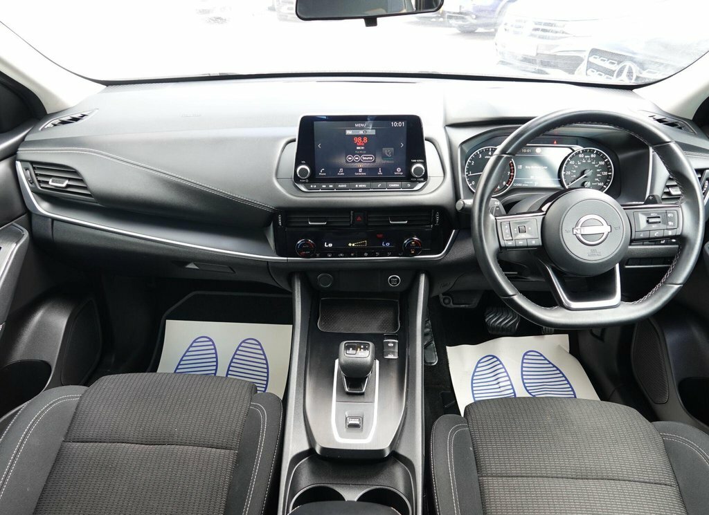 Nissan Qashqai 1.3 Dig-t Mhev Acenta Premium Suv Hybri BN72WXK Grey #6