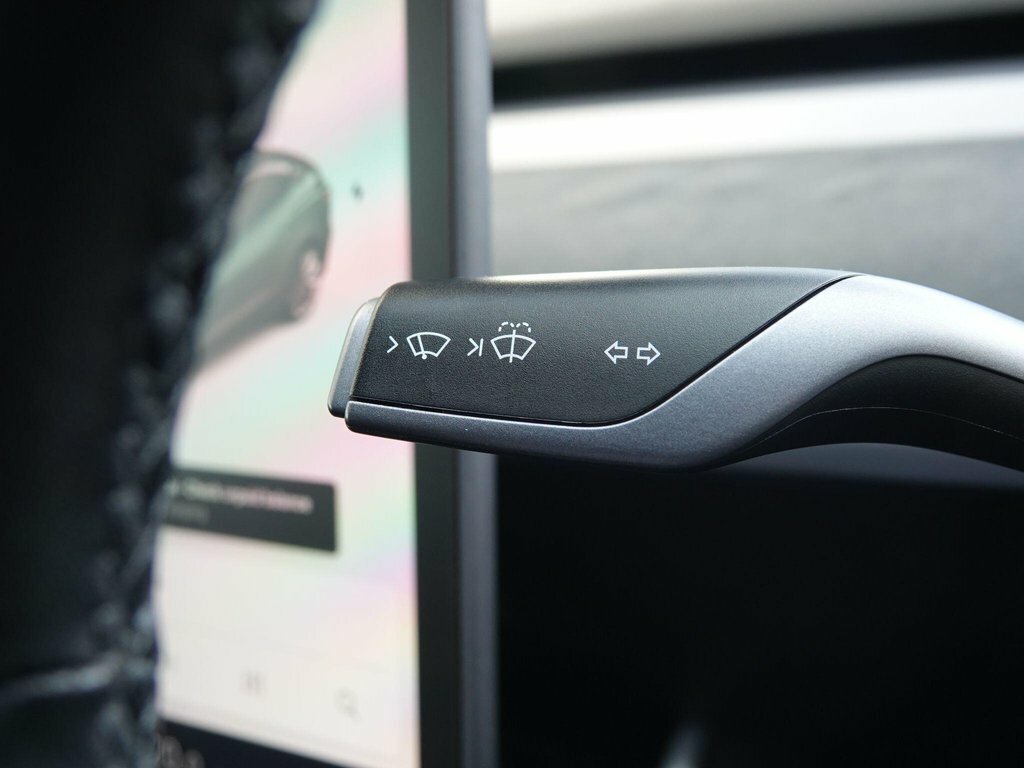 Tesla Model 3 Dual Motor Performance Saloon White #19
