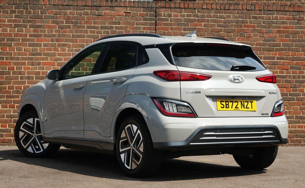Hyundai Kona 64Kwh Premium Suv 10.5Kw Charge Grey #5