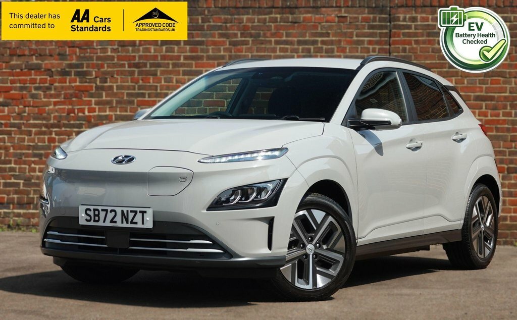 Hyundai Kona 64Kwh Premium Suv 10.5Kw Charge Grey