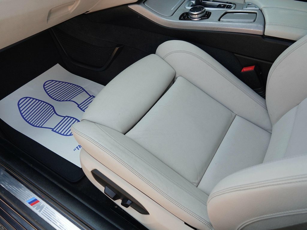 BMW 5 Series Saloon Silver #11