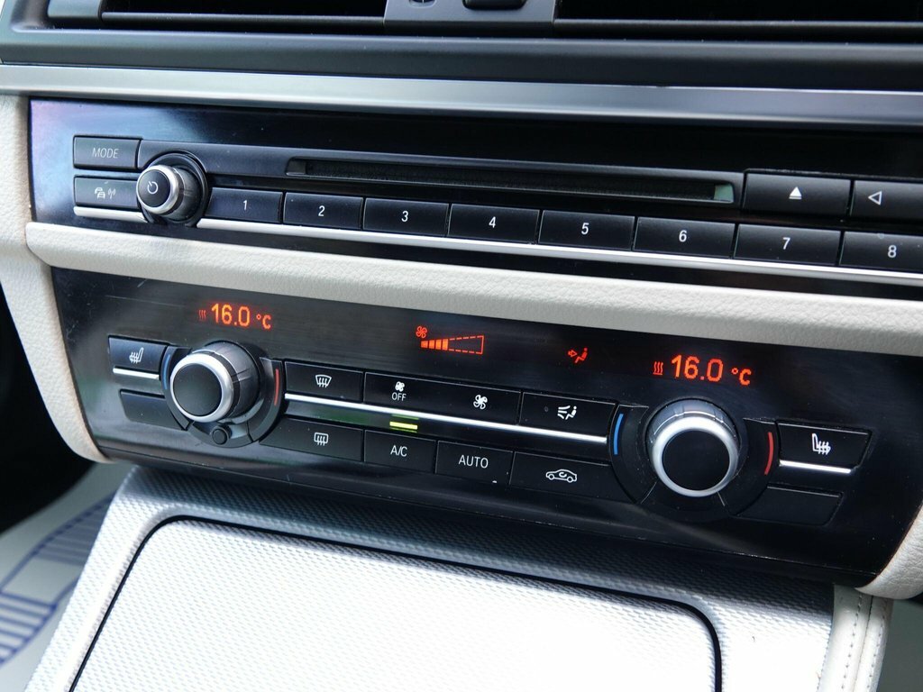 BMW 5 Series Saloon Silver #27