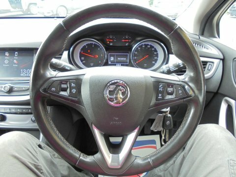 Vauxhall Astra 1.2 Turbo Sri Hatchback Euro 6 #7
