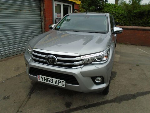 Toyota HILUX 2.4 D-4d Invincible Silver #3