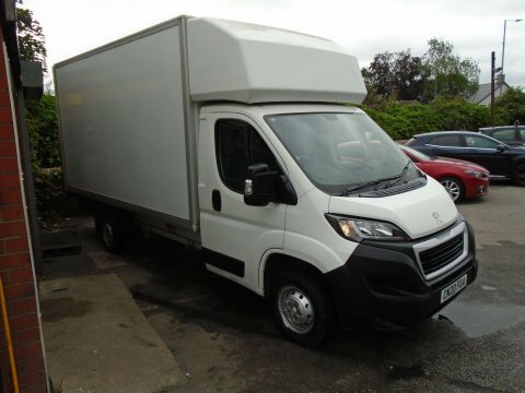 Peugeot Boxer 2.2 Bluehdi 335 White #5