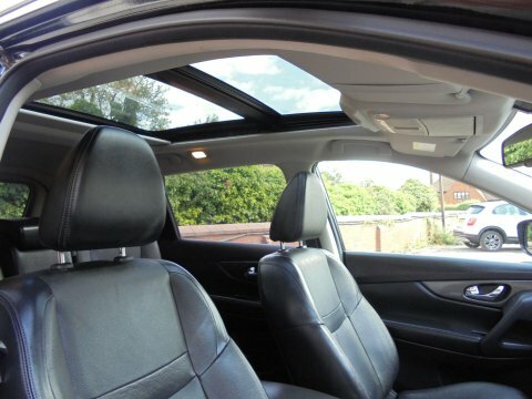 Nissan X-Trail Dci Acenta Red #16