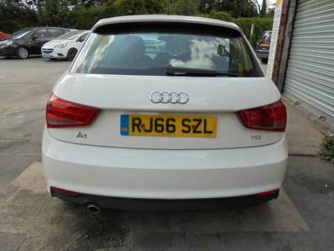 Audi A1 Hatchback 1.6 Tdi Se Euro 6 Ss 201666 White #7