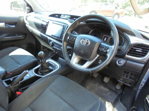 Toyota HILUX 2.4 D-4d Active 2017 White #10