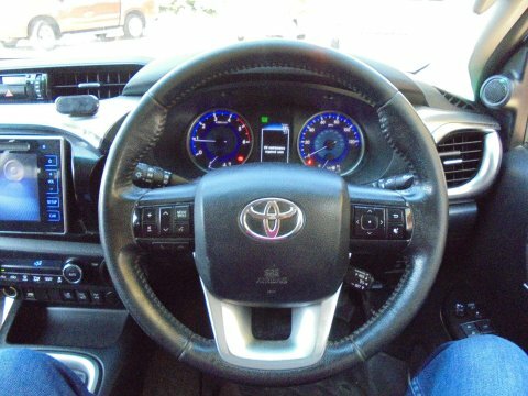 Toyota HILUX 2.4 D-4d Active 2017 White #13